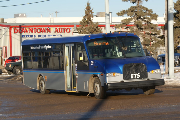 File:Edmonton Transit System 09-a.jpg