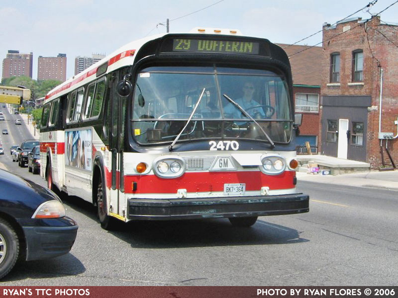 File:Toronto Transit Commission 2470-a.jpg