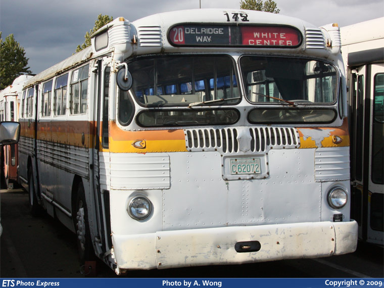 File:Metro Employees Historic Vehicle Association 172.jpg