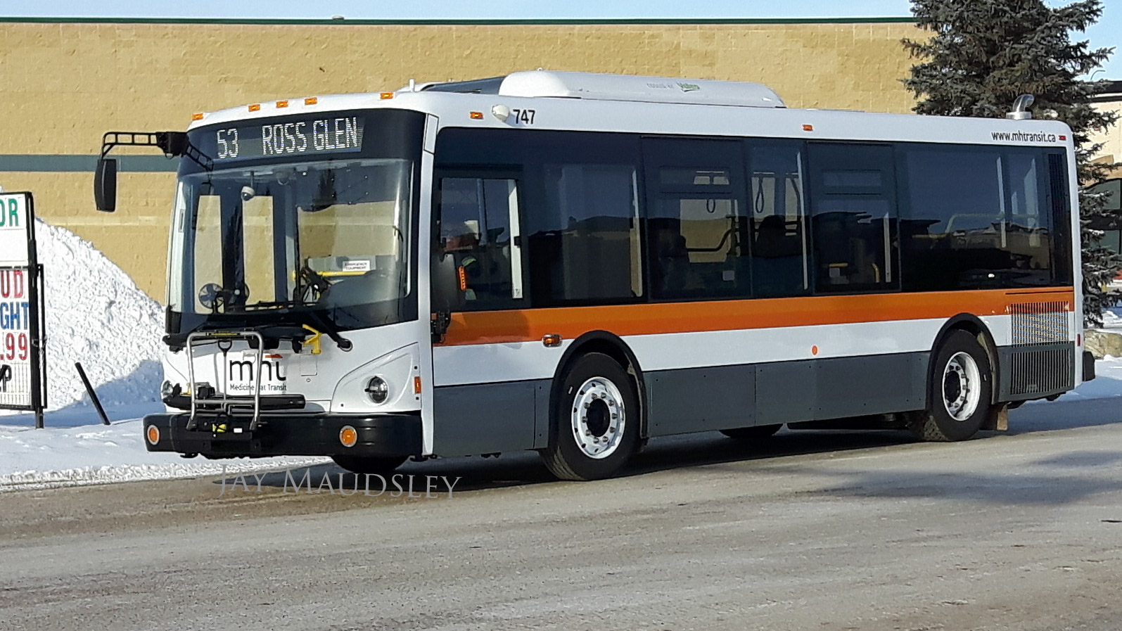 FileMedicine Hat Transit 747 (3rd)a.jpg CPTDB Wiki