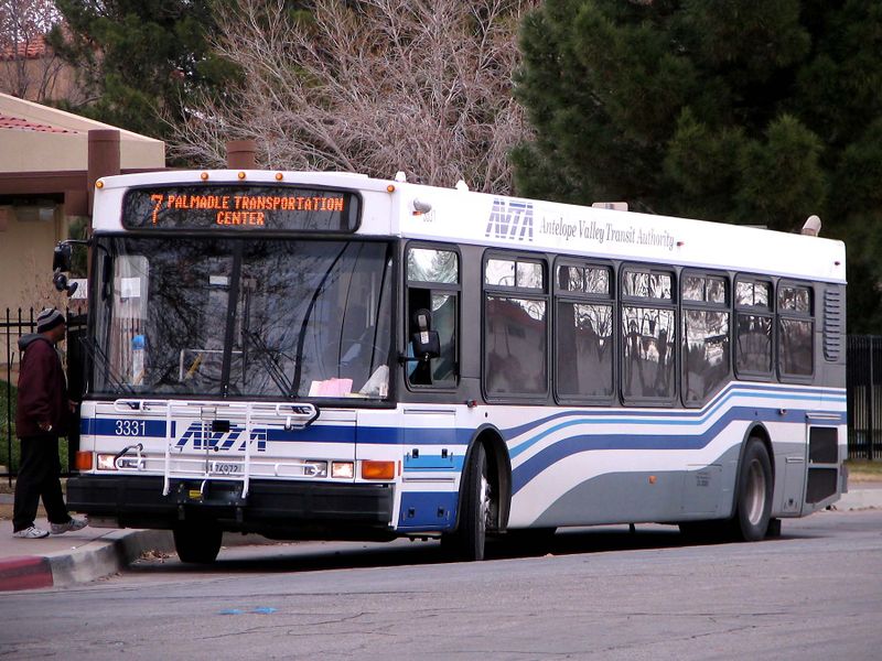 File:Antelope Valley Transit Authority 3331-a.jpg