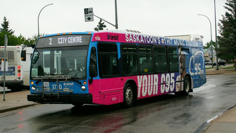 File:Saskatoon Transit 1710-a.jpg