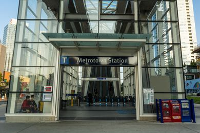 Translink Metrotown Station-a.jpg